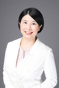 亀井　亜希子