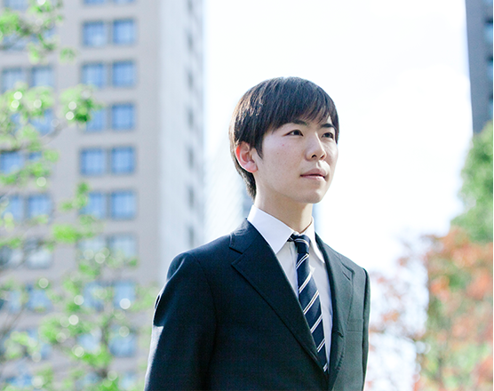 プロフィール
